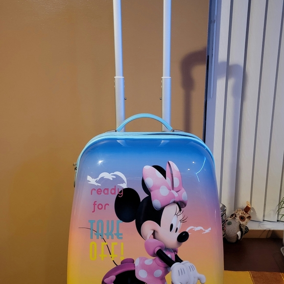Minnie Mouse Carry-On Luggage - Picture 2 of 13
